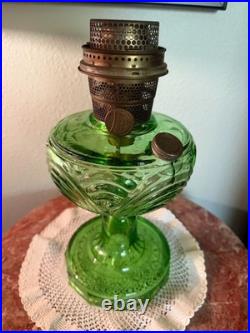 Aladdin B-48 Green Washington Drape Bell Stem