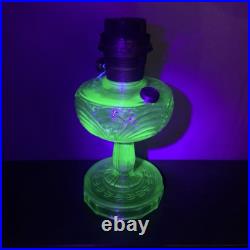 Aladdin B-54 Washington Drape Green Glass Oil Lamp With Model B Burner Glows UV
