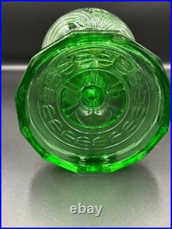 Aladdin B-54E Aladdin Washington Drape Plain Stem Emerald Green