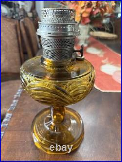 Aladdin B-55 DARK AMBER WASHINGTON DRAPE Oil Lamp With Model B Burner.'41-'53