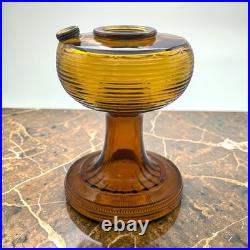 Aladdin B-82 Dark Amber Beehive Pattern Kerosene Oil Lamp 1937-1938 Vintage