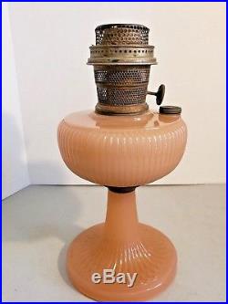Aladdin B-87 Vertique Rose Moonstone Kerosene Lamp Made In 1938 Original Burner
