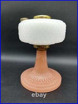 Aladdin B-91 Diamond Quilt Oil Kerosene Lamp Pink White Moonstone