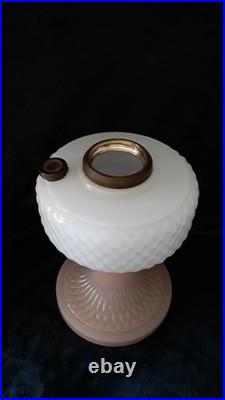 Aladdin B-91 Quilt 1937 White Moonstone Over Rose Moonstone