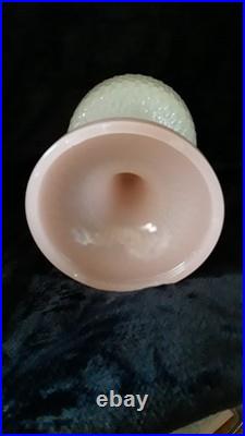 Aladdin B-91 Quilt 1937 White Moonstone Over Rose Moonstone