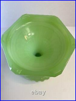 Aladdin B Green Jadeite 1930's Corinthian Kerosene Oil Lamp Burner /Tall Chimney