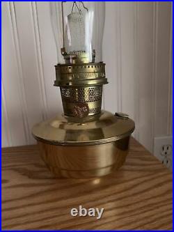 Aladdin Brass Kerosene lamp With a Model 23 Burner USA With Chimney
