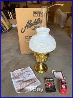 Aladdin Brass Table Lamp Oil Lamp Opal Glass Model B2301