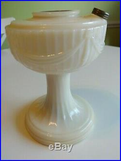 Aladdin Clear B-60 Alacite Short Lincoln Drape Glass Lamp Font only kerosene oil