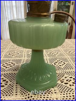 Aladdin Corinthian Apple Green Jadeite Oil Lamp Signed Locking Chimney