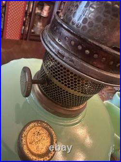 Aladdin Corinthian Apple Green Jadeite Oil Lamp Signed Locking Chimney