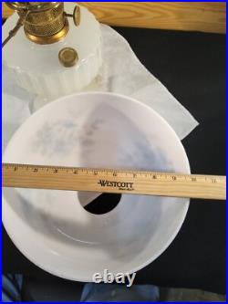 Aladdin Corinthian B-110 Kerosene Oil Lamp White Moonstone Barbie Pink Shade