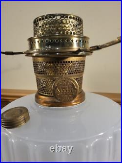 Aladdin Corinthian B-110 Kerosene Oil Lamp White Moonstone Barbie Pink Shade