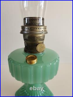 Aladdin Corinthian B-115 Lamp Jadeite Jade Green Model B Burner With Chimney