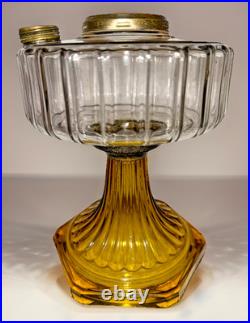Aladdin Corinthian Kerosene Lamp Clear over Amber Beta Crystal B106 Mfg. 1936