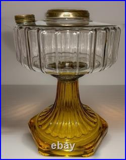 Aladdin Corinthian Kerosene Lamp Clear over Amber Beta Crystal B106 Mfg. 1936