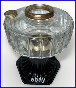 Aladdin Corinthian Kerosene Lamp Clear over Black Beta Crystal B104 Mfg. 1936