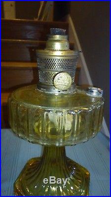 Aladdin Corinthian Kerosene Oil Lamp Amber WithNu-Type Model B Burner