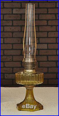 Aladdin Corinthian Lamp with Model B Burner & Chimney (G112)