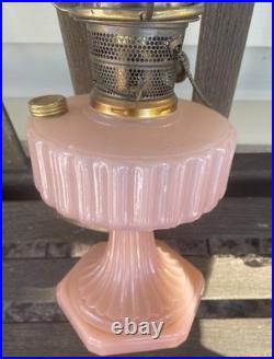 Aladdin Corinthian Model B-116 Rose Moonstone Kerosene/Oil Lamp with chimney