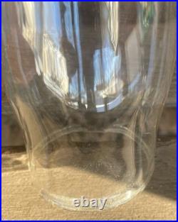 Aladdin Corinthian Model B-116 Rose Moonstone Kerosene/Oil Lamp with chimney