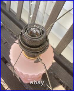 Aladdin Corinthian Model B-116 Rose Moonstone Kerosene/Oil Lamp with chimney