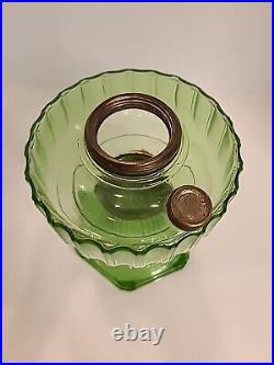 Aladdin Corinthian Model B Oil Lamp Green Glass Good Condition