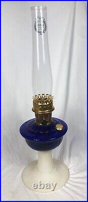 Aladdin Fenton Oil Lamp Alexandria Grand Vertique