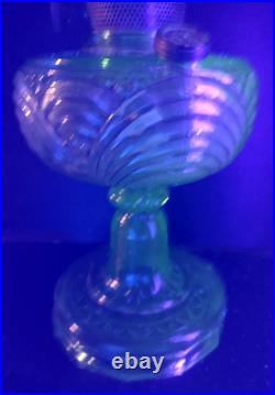 Aladdin Green Uranium Glass Drape Oil Lamp B Vintage