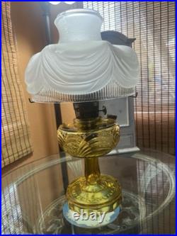 Aladdin Kerosene Lamp Clear Amber Glass With Frost Glass Shade