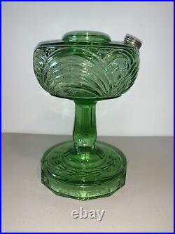 Aladdin Kerosene Oil Lamp Green WASHINGTON DRAPE Near Mint Great Color