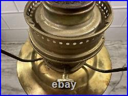 Aladdin Kerosene Oil Lantern Lamp Patent # 3551086 Knob 23 Brass No Shade