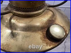 Aladdin Kerosene Oil Lantern Lamp Patent # 3551086 Knob 23 Brass No Shade