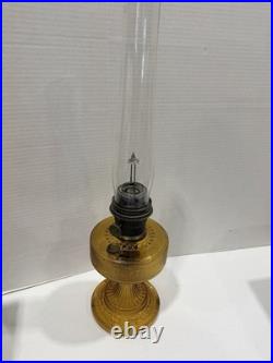 Aladdin Kerosene oil lamp 106 Amber Colonial glass, used A burner, Glass Chimney