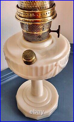 Aladdin Kerosine Hurricane Lamp #12 Made By Mantle Lamp Co. Electrified