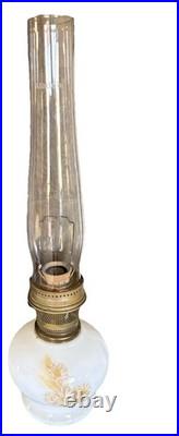Aladdin Lamp #23 Vintage 1970s Excellant Condition. Lox-On Chimney 12.1/2 Tall