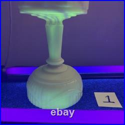 Aladdin Lamp Alacite Lincoln Drape Base Glass Original Vintage Uranium Glow