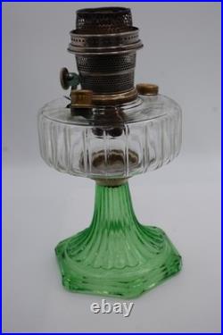 Aladdin Lamp Corinthian Clear On Green With Globe And Wick Cleaner Fluorescent G