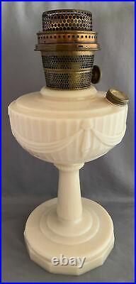 Aladdin Lamp Lincoln Drape Alacite Nu-Style Model B 1933-1948