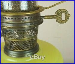 Aladdin Lamp VERTIQUE Green Jadeite Moonstone 1938 Model B Kerosene Oil