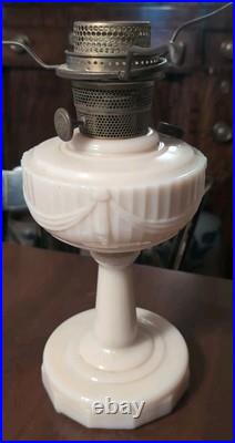 Aladdin Lincoln Drape Alacite Glass Kerosene Oil Lamp NuType B Pink Tone