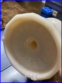 Aladdin Lincoln Drape Alacite Glass Kerosene Oil Lamp NuType B Pink Tone