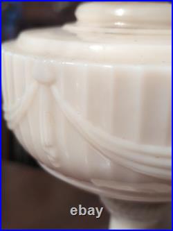 Aladdin Lincoln Drape Alacite Glass Kerosene Oil Lamp NuType B Pink Tone