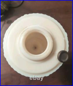 Aladdin Lincoln Drape Alacite Glass Kerosene Oil Lamp NuType B Pink Tone