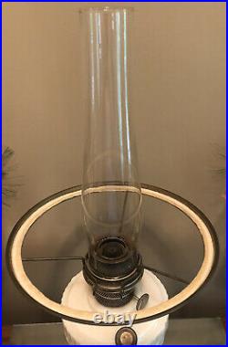 Aladdin Lincoln Drape Alacite Oil Lamp Nu-Type Model B Burner Lock Globe & Shade