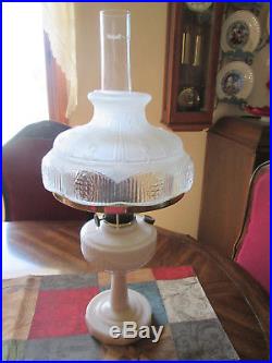 Aladdin Lincoln Drape Alacite glass Kerosene / Oil Lamp/ Loxon Chimney Shade