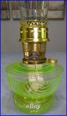 Aladdin Lincoln Drape Ruby Red Glass Kerosene Oil Shelf Bracket Lamp Font 2014