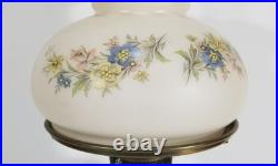 Aladdin Lincoln drape cream alacite glass oil lamp with shade electrified vtg