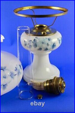 Aladdin Majestic Blue Rose Oil Table Lamp #D-2301