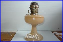 Aladdin Mantle Lamp Company Nu Type Model B Peach Venetian B102 Table Lamp